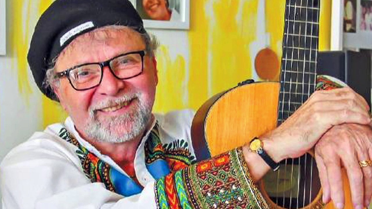 b'Advogado fala sobre caso do artista Alcy Guimares '