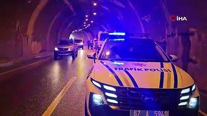 Kontrolden çıkan Tofaş tünelde devrildi: 1 yaralı