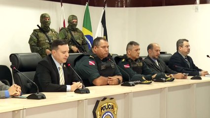 b'Delegado esclarece investigaes de triplo homicdio na Cabanagem'