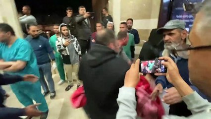 مقتل المئات في غزة مع استئناف الضربات الإسرائيلية