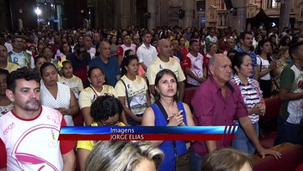 b'Missa dos comunicadores na Baslica'