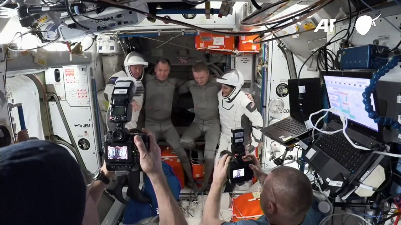 Auf ISS gestrandete US-Astronauten auf dem Rückweg zur Erde