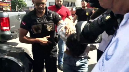 b'Homem preso por pornografia infantil '