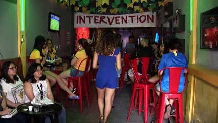 b'Mulheres assistem estreia da seleo na Copa do Mundo Feminina '