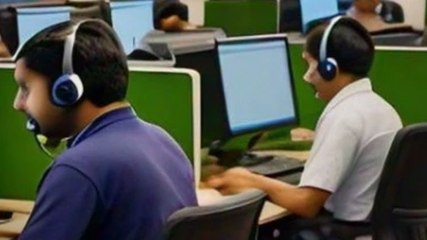 गाजीपुर जेल में कैदियों का अवैध कॉल सेंटर, जेलर और डिप्टी जेलर सस्पेंड