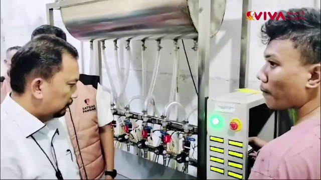 Polisi Gerebek Produksi Minyakita Ilegal di Jakbar