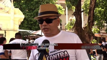 b'Estudantes fazem marcha contra as drogas '