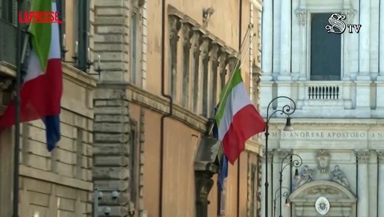 Covid, al Senato bandiere a mezz'asta per la Giornata in memoria delle vittime