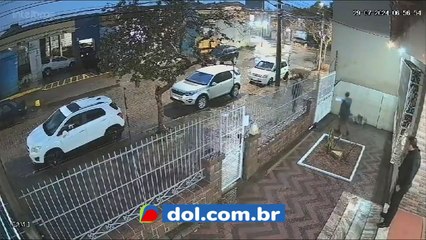 b'Ex-funciona1rio a9 baleado depois de atirar contra ex-chefe apb3s demisso'