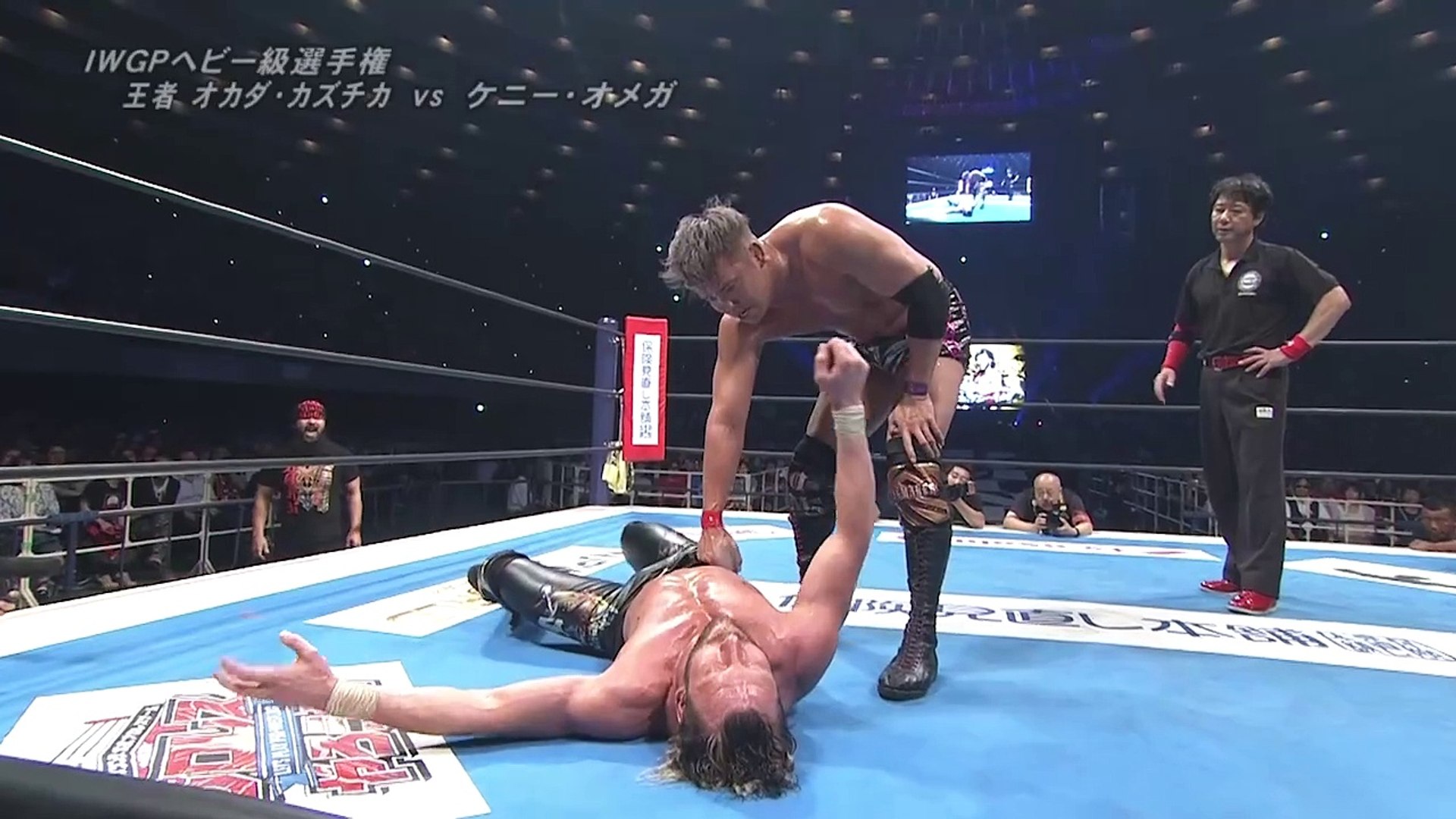 Kazuchika Okada vs Kenny Omega - IWGP HEAVYWEIGHT TITLE MATCH