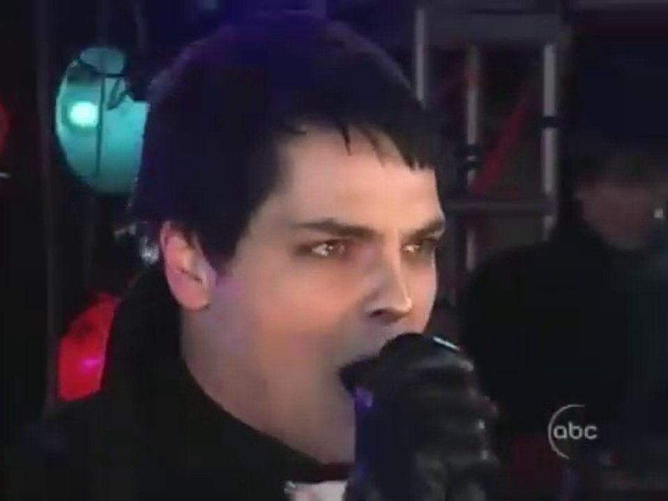 My Chemical Romance - Black Parade live vocal Jimmy Kimmel 2002