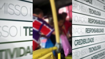 b'Briga dentro de onibus em manaus'