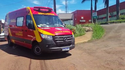 Bombeiros atendem vítima de queda de plano elevado em Rio do Salto