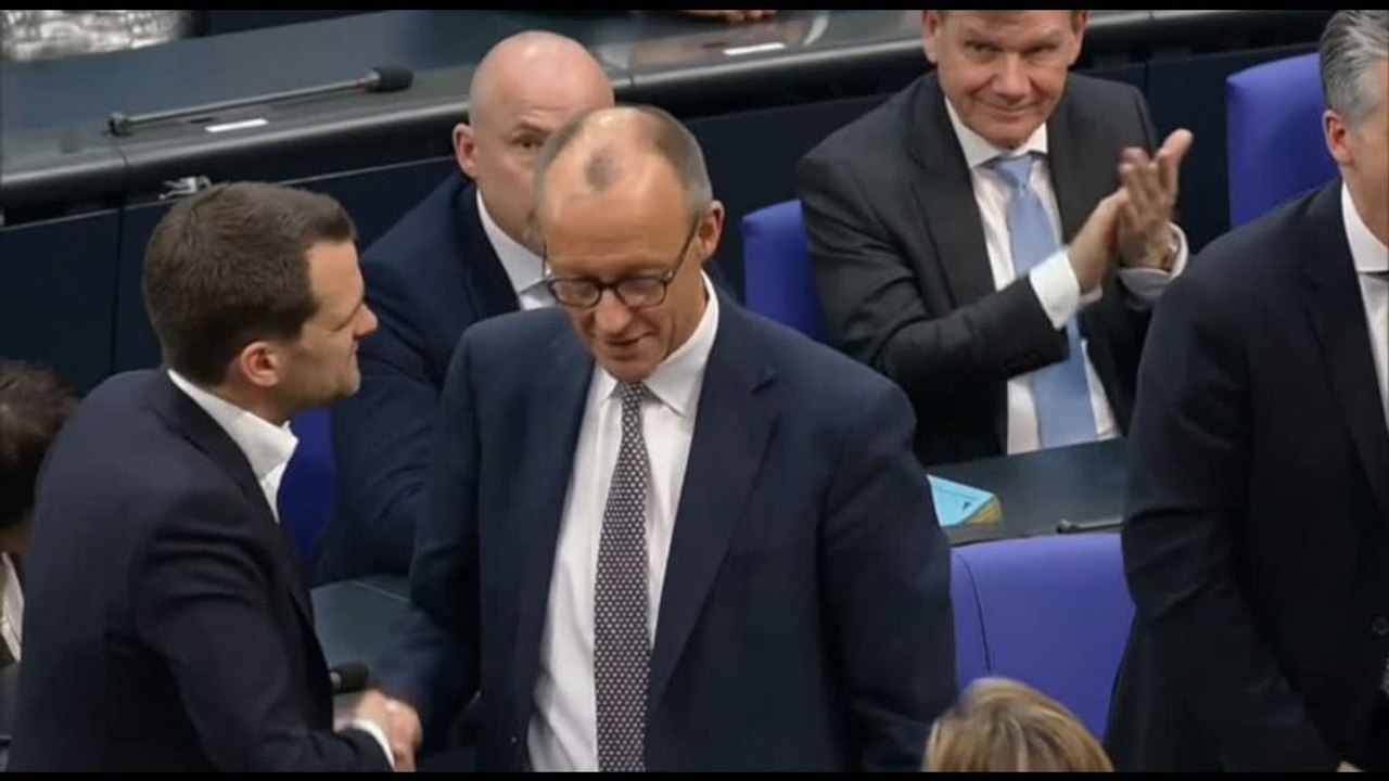 Il Bundestag ha approvato il maxi piano di investimenti di Merz