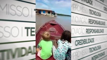 b'pescador se muda e leva casa'
