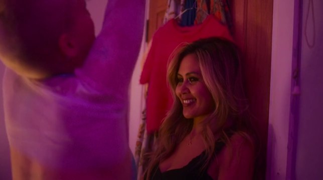 Three disconnected siblings find themselves living once again under the same roof when the father who abandoned them returns to their lives HD