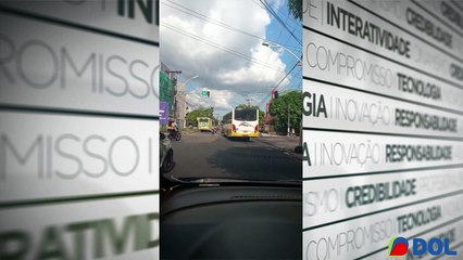 b'Acidente complica transito na Sacramenta'