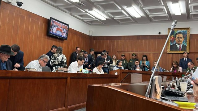 En medio de fuertes medidas de seguridad y protestas: así va el debate de la reforma laboral