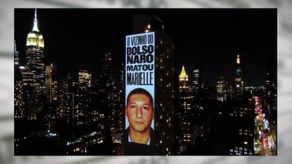 b'Projea7o em NY da1 adeus a Bolsonaro em 7 idiomas'
