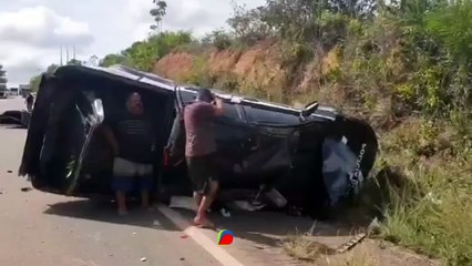 b'Policial civil morre apb3s viatura capotar entre paragominas/ipixuna do para1'