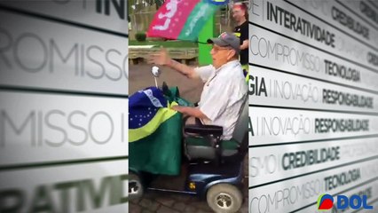 b'IDOSO BOLSONARISTA TENTA ATROPELAR PETISTAS'