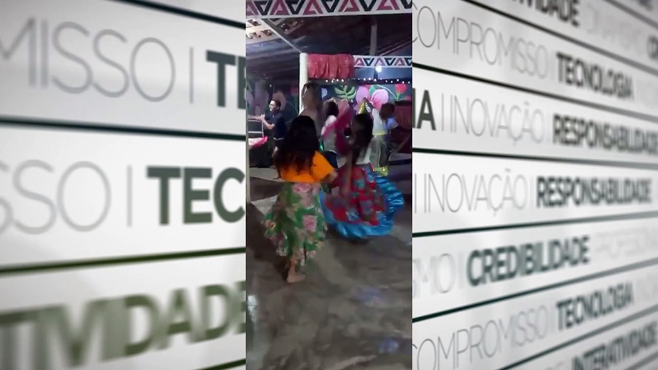 b'Letadcia Spiller carimbb3 Soure'