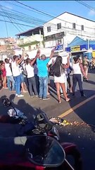 Grupo protesta contra morte de jovens na Fazenda Grande do Retiro