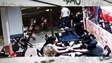 b'video assalto pizzaria pedreira'