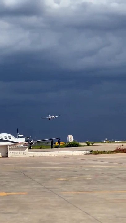 Avião do presidente Lula arremete em tentativa de pouso em aeroporto de Sorocaba