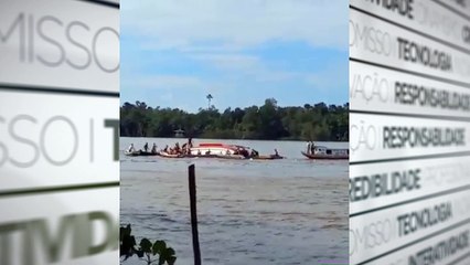 b'Naufra1gio de embarcaa7o foi registrado hoje em Abaeteuba no Baixo- Tocantins.'