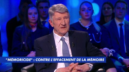 «Le pronostic vital de la France est engagé», selon Philippe de Villiers