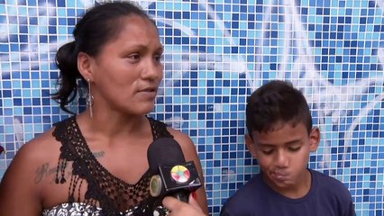 b'Retomada da bolsa de estudantes'