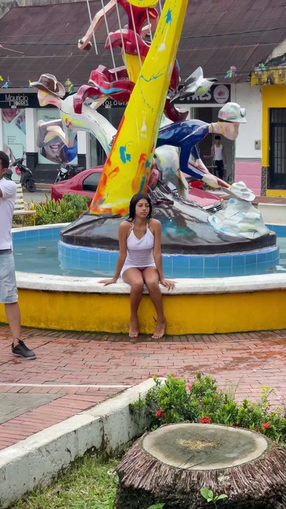 El balde feliz 😹😹