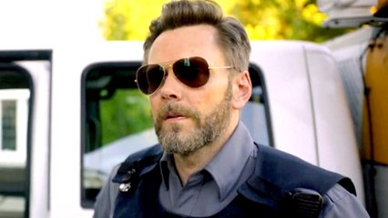 Wild Bloopers from the FOX Series Animal Control