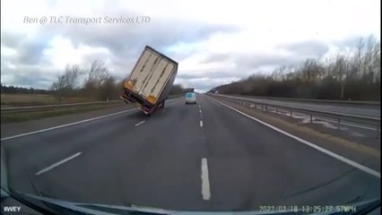 b'Videos com acidentes pelos EUA'