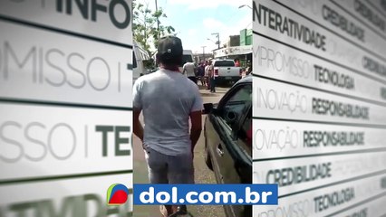 b'motoristas de van trocam socos em distrito de Bela9m'
