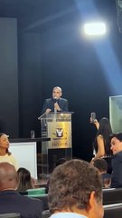 Fuga de Eduardo Bolsonaro vira assunto na Câmara de Salvador; entenda