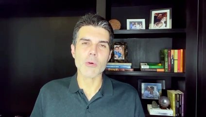 b'Helder fala sobre o Hangar'