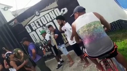 b'Fila da torcida do Remo'