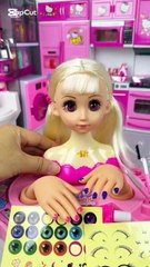 Doll Makeup Set Toy reveals its charming
