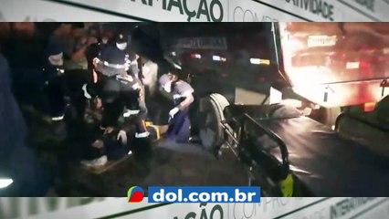 b'Video de acidente com caminho'