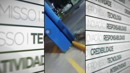 b'Vaddeo: homem casado da1 calote de R$400 em travesti e leva surra'