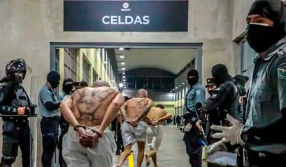 El Salvador: Detención del peligrosos miembros del 'Tren de Aragua' en el CECOT 🚔 - thumbnail