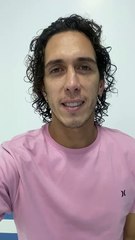 b'Nicolas manda recado a pequeno bicolor'