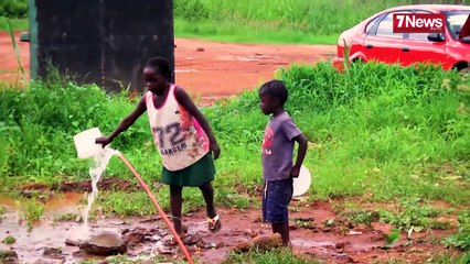 BLAISE MOUSSA PORTÉ EN TRIOMPHE SUR LES TERRES OUGANDAISES
