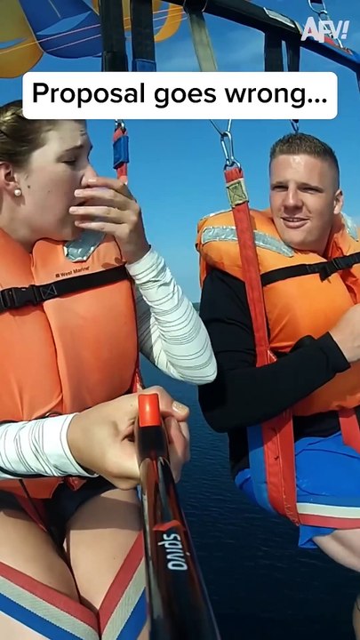 043. Parasailing Proposal Prank