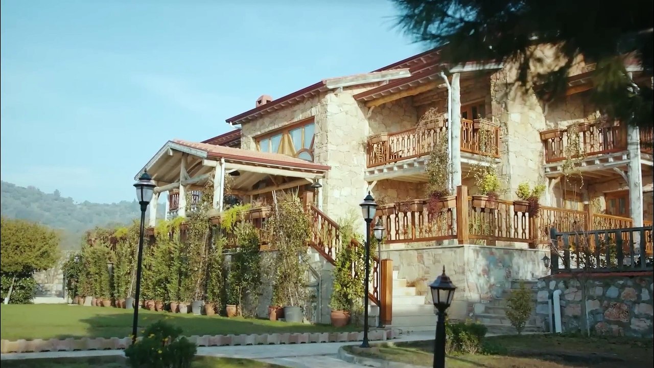 A Filha do Embaixador Episódio 22  (Dublagem em Português) Sefirin Kizi