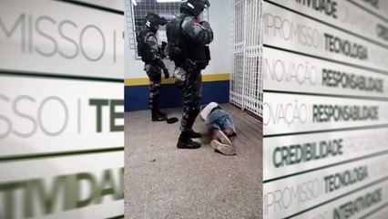 b'Idoso sofre a com a falta de atendimento no posto municipal de Icoaraci'