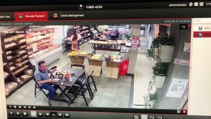 b'Dupla armada invade estabelecimento rende funciona1rios e rouba tudo em Bela9m'