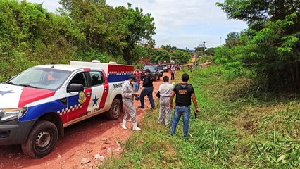 b'Corpo de adolescente a9 achado em pedaa7os em mata de Tucuruad'